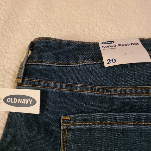 Old navy Kicker Boot cut jeans. Size 20.   NWT - Picture 6 of 12